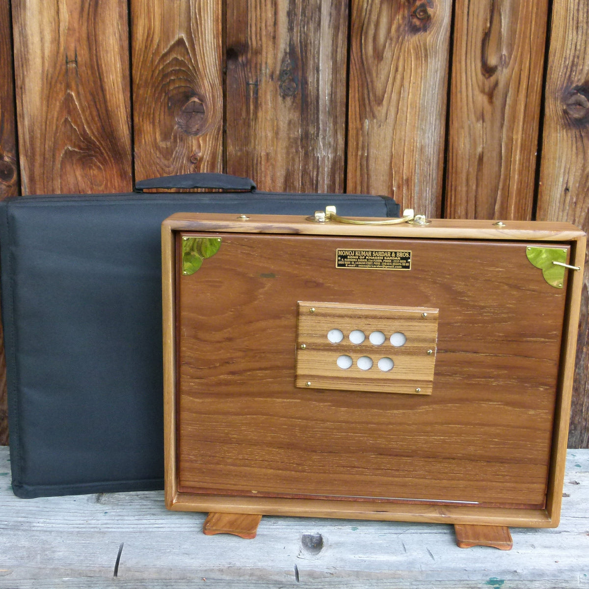 Shruti Box in F gross - 440 Hz - Vollholz | Melodisch &amp; Harmonisch | Shrutibox &amp; Harmonium | Dunum.ch